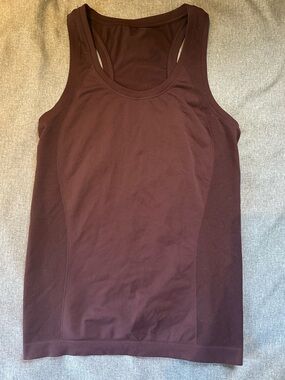 Women’s Sweaty Betty Seamless Workout Tank in Black Cherry Purple